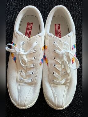Tretorn White Canvas Pride Shoes Womens Size 9